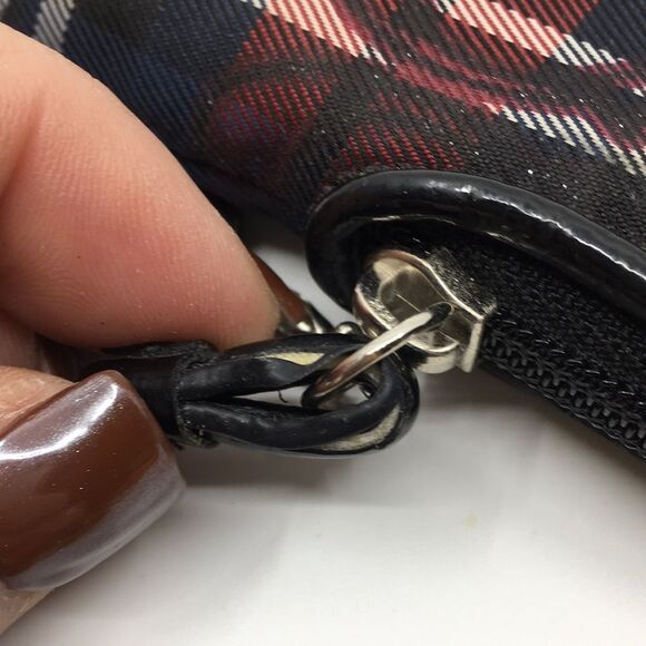 Coach Poppy Tartan Plaid Wristlet with nickel hardware patent leather black trim - Picture 14 of 17